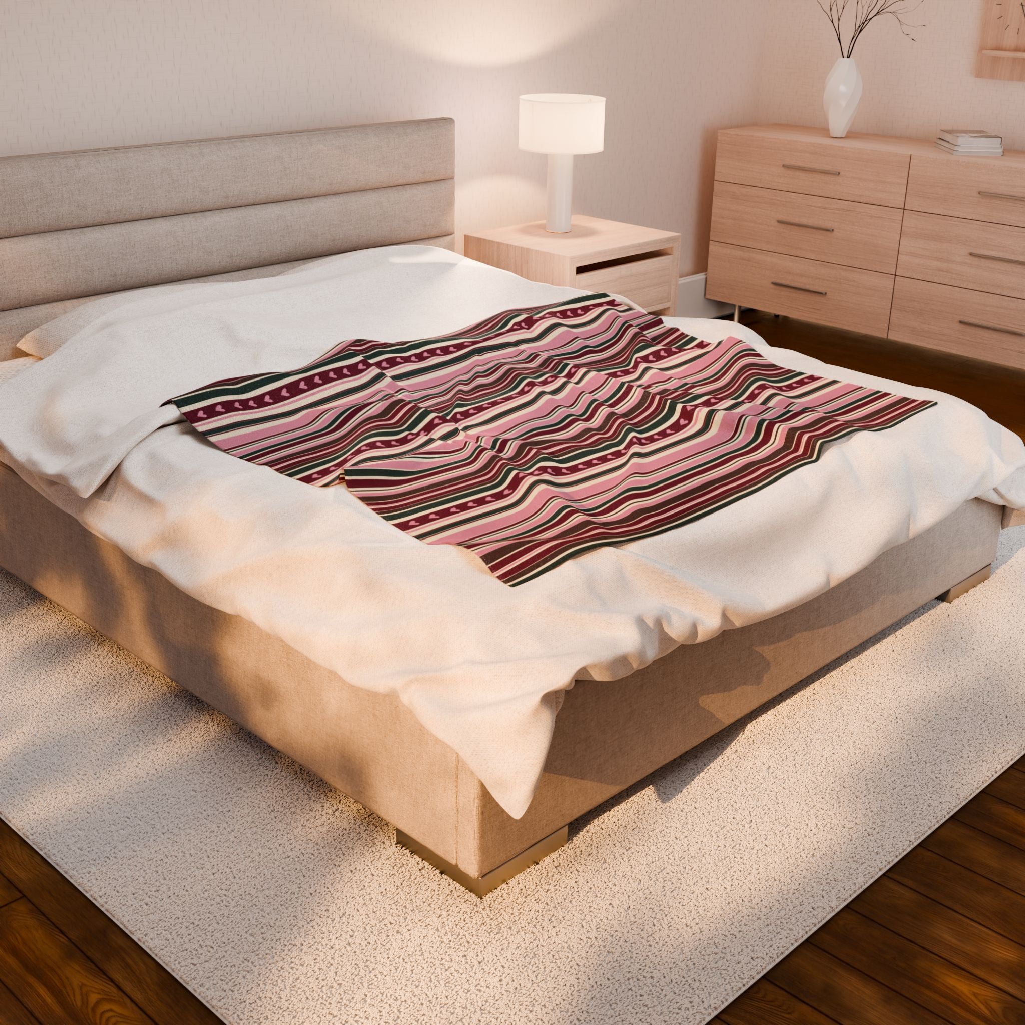 Valentine’s Day Striped Velveteen Plush Blanket